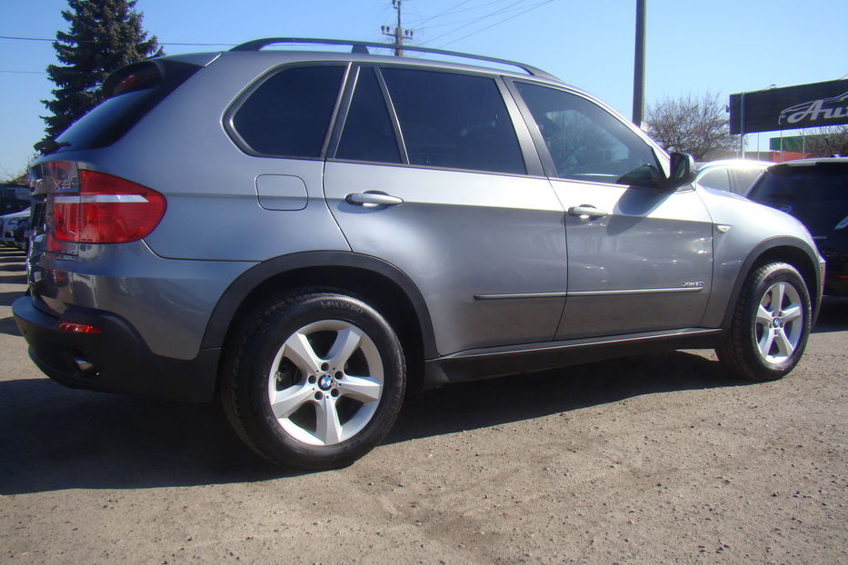 Продам BMW X5 2011 года в Одессе