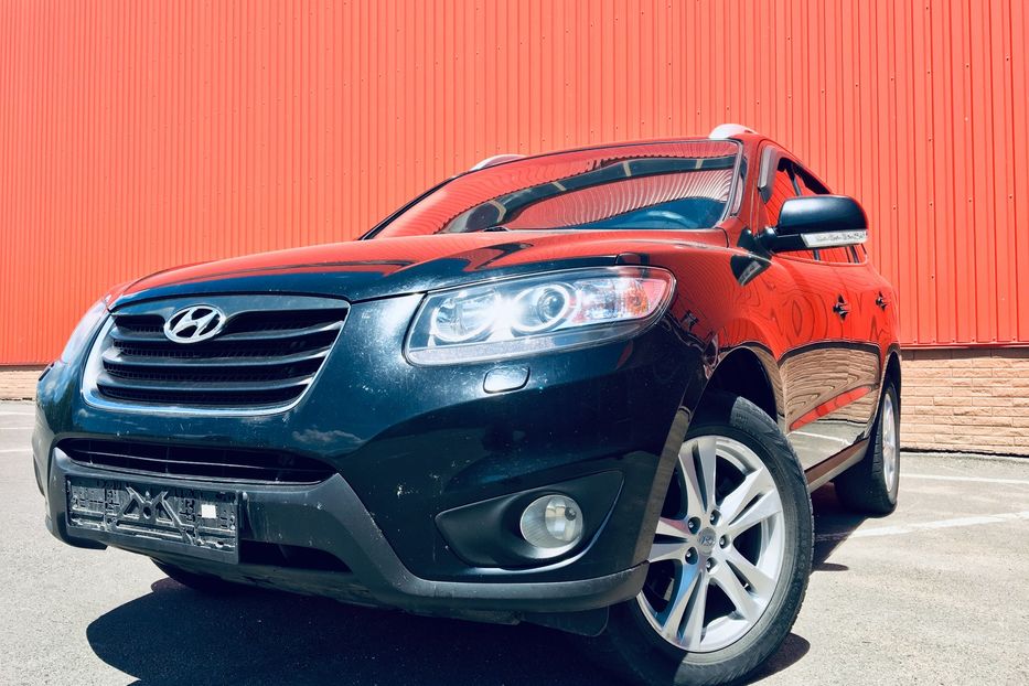 Продам Hyundai Santa FE DIESEL 2012 REISTAILING 2012 года в Одессе