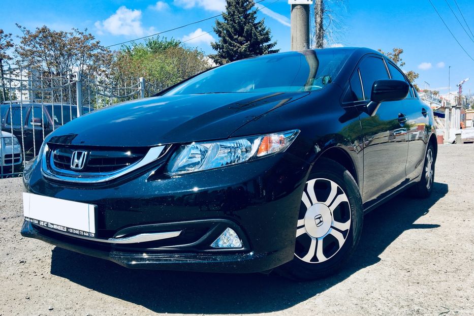 Продам Honda Civic HYBRID 2016 года в Одессе