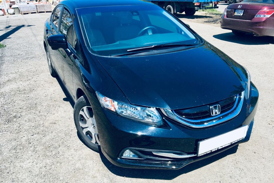 Продам Honda Civic HYBRID 2016 года в Одессе