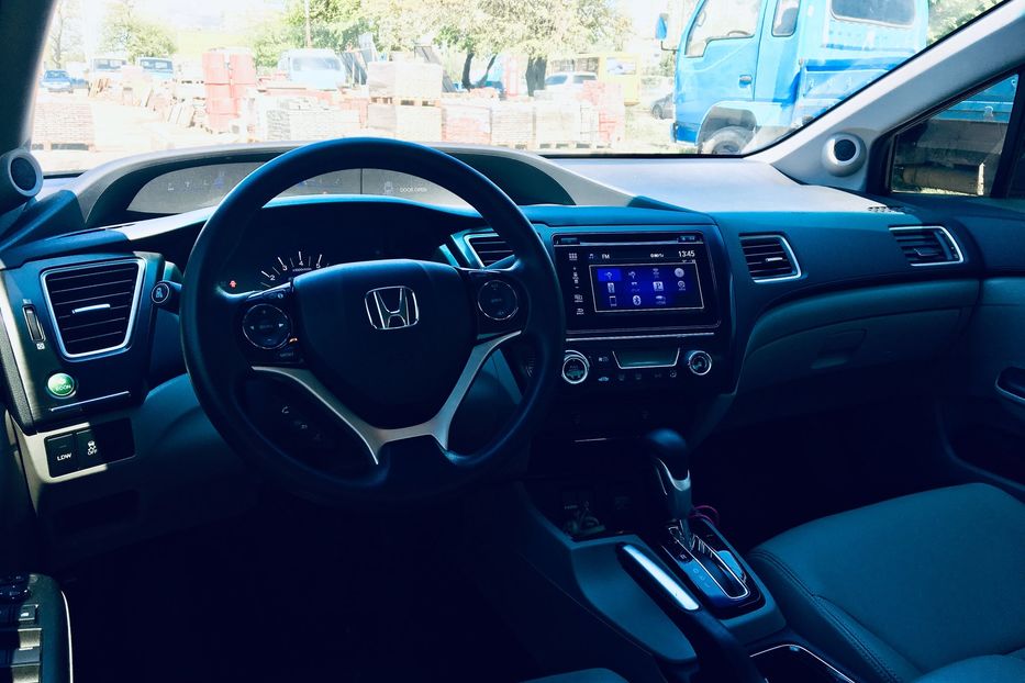 Продам Honda Civic HYBRID 2016 года в Одессе