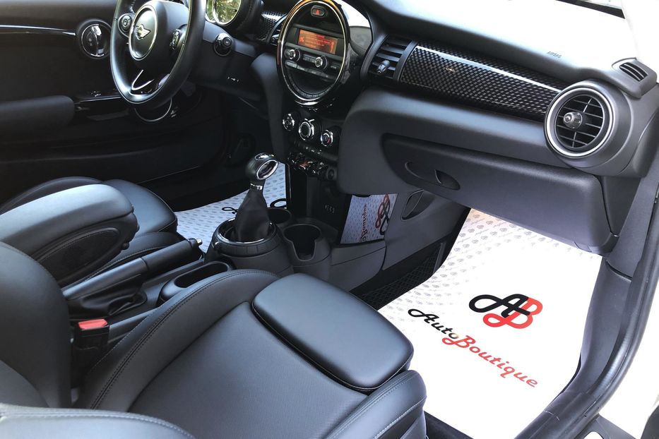 Продам MINI Cooper S 2014 года в Одессе