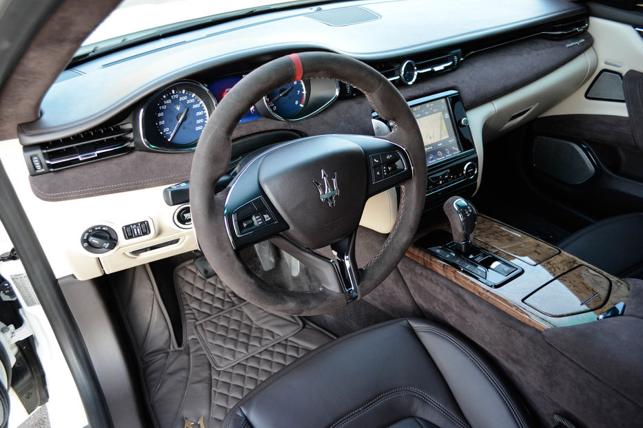Продам Maserati Quattroporte GTS 2015 года в Киеве