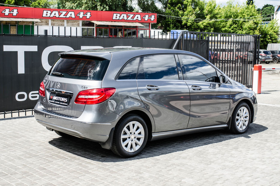 Продам Mercedes-Benz B-Class 180 CDi 2012 года в Киеве