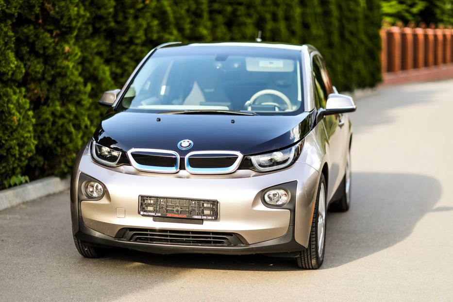 Продам BMW I3 60Аh REX 2016 года в Киеве