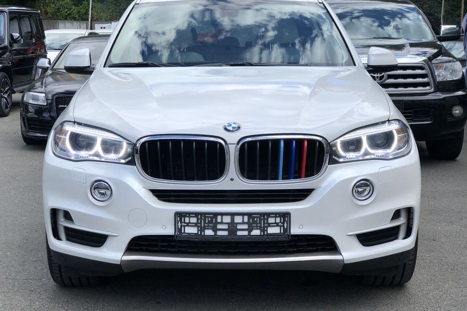 Продам BMW X5 2016 года в Киеве