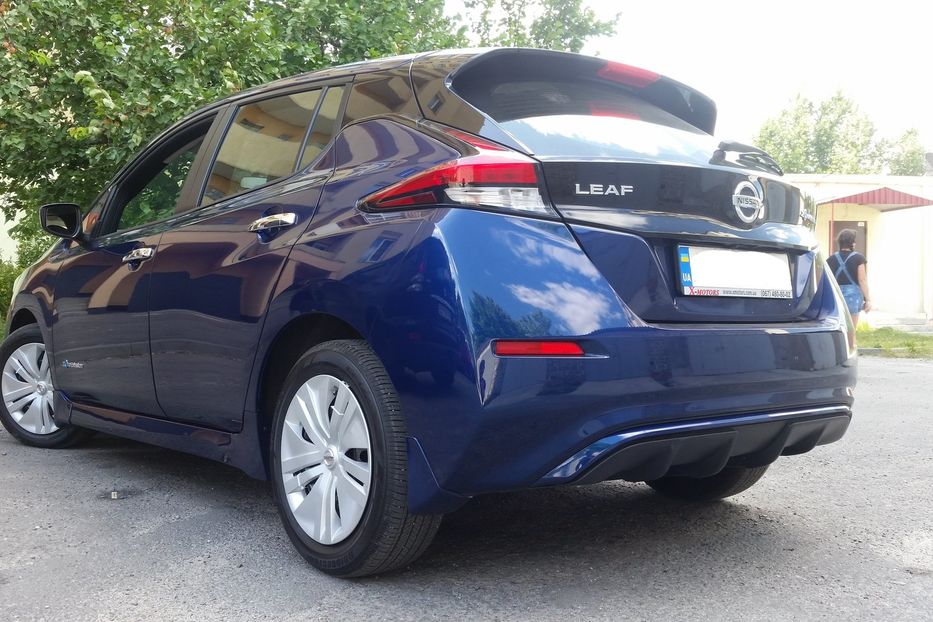 Продам Nissan Leaf S 2018 года в Харькове