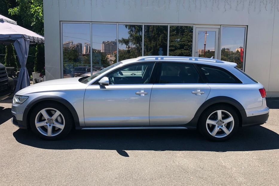 Продам Audi A6 Allroad 3.0TFSI quattro 2012 года в Киеве