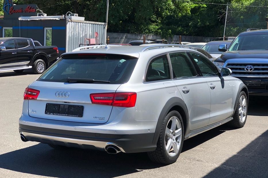 Продам Audi A6 Allroad 3.0TFSI quattro 2012 года в Киеве