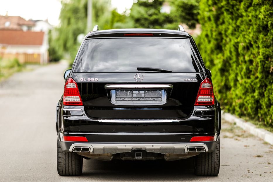 Продам Mercedes-Benz GL-Class 550 AMG 2010 года в Киеве