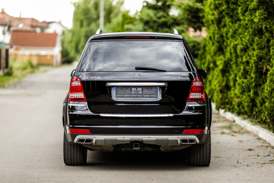 Продам Mercedes-Benz GL-Class 550 AMG 2010 года в Киеве