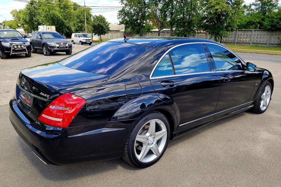 Продам Mercedes-Benz S-Class S500 4Matic 2011 года в Киеве