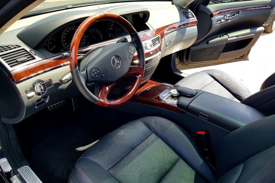Продам Mercedes-Benz S-Class S500 4Matic 2011 года в Киеве