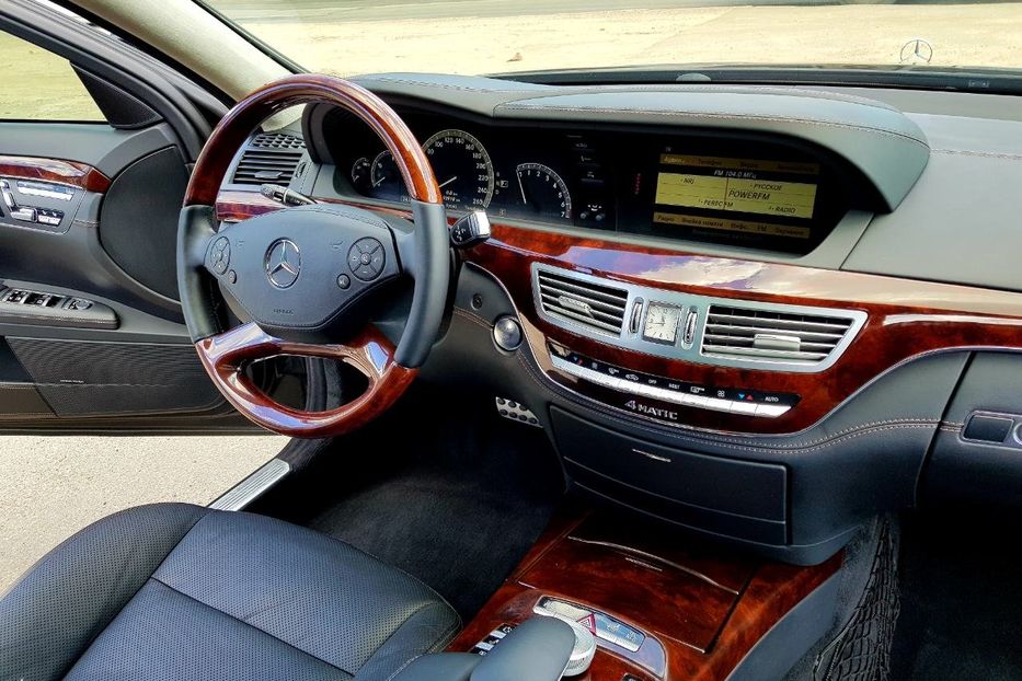 Продам Mercedes-Benz S-Class S500 4Matic 2011 года в Киеве