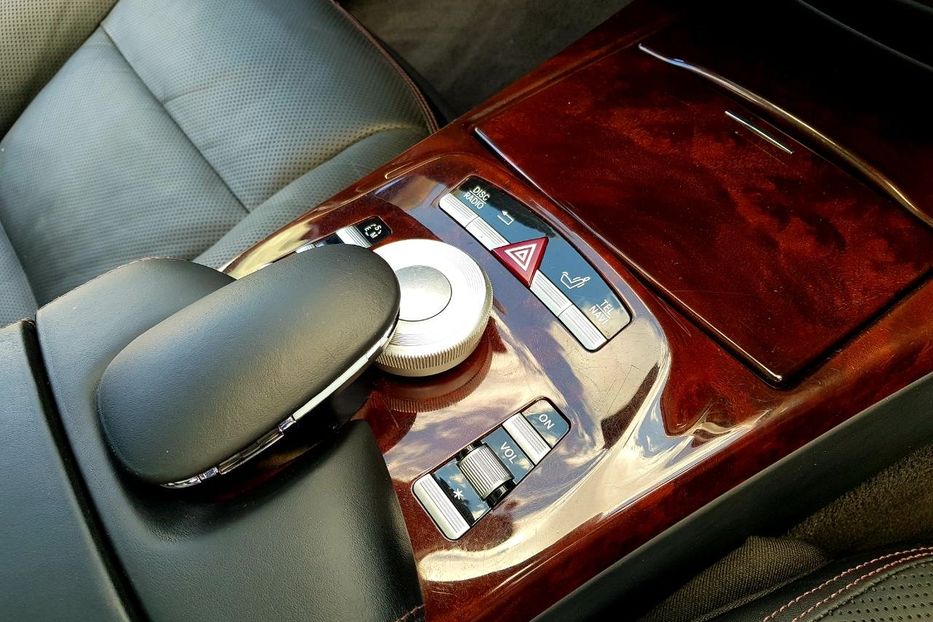 Продам Mercedes-Benz S-Class S500 4Matic 2011 года в Киеве