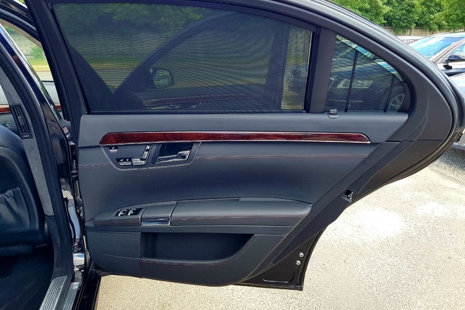 Продам Mercedes-Benz S-Class S500 4Matic 2011 года в Киеве