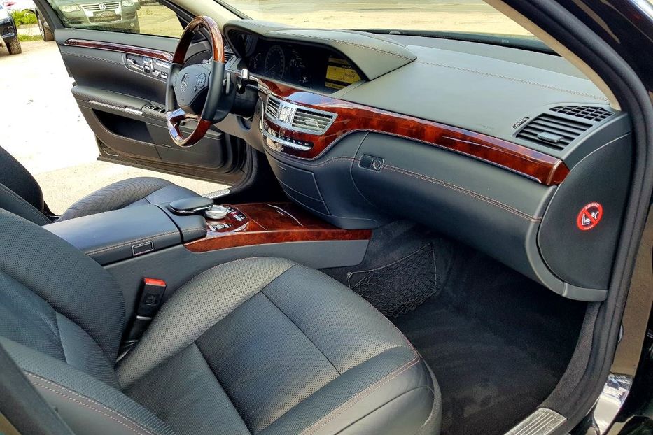 Продам Mercedes-Benz S-Class S500 4Matic 2011 года в Киеве