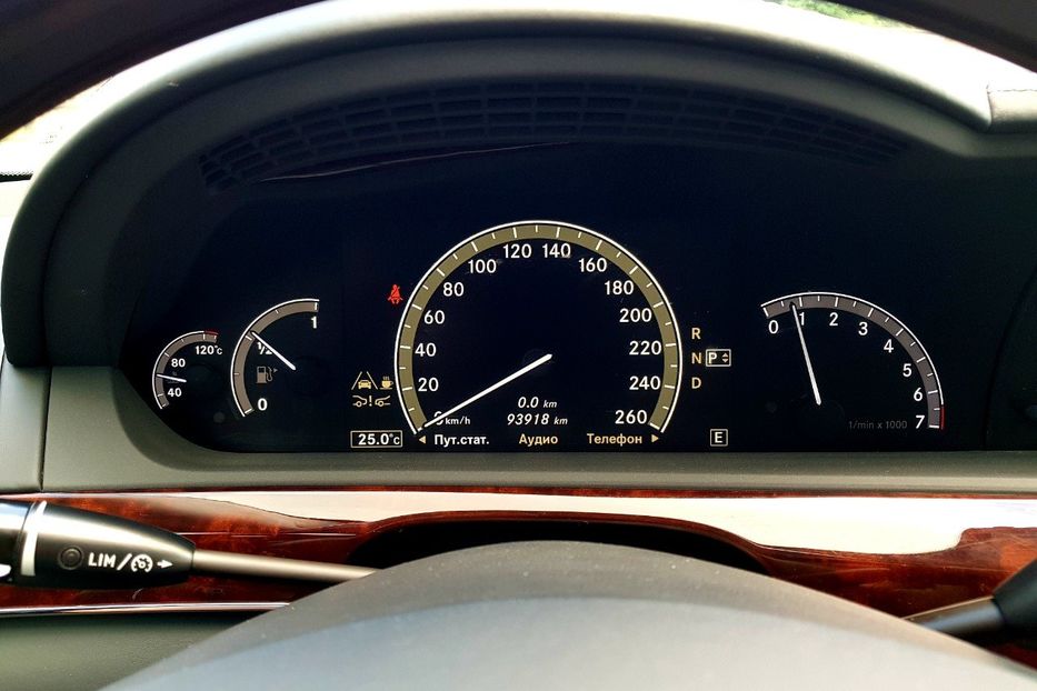 Продам Mercedes-Benz S-Class S500 4Matic 2011 года в Киеве