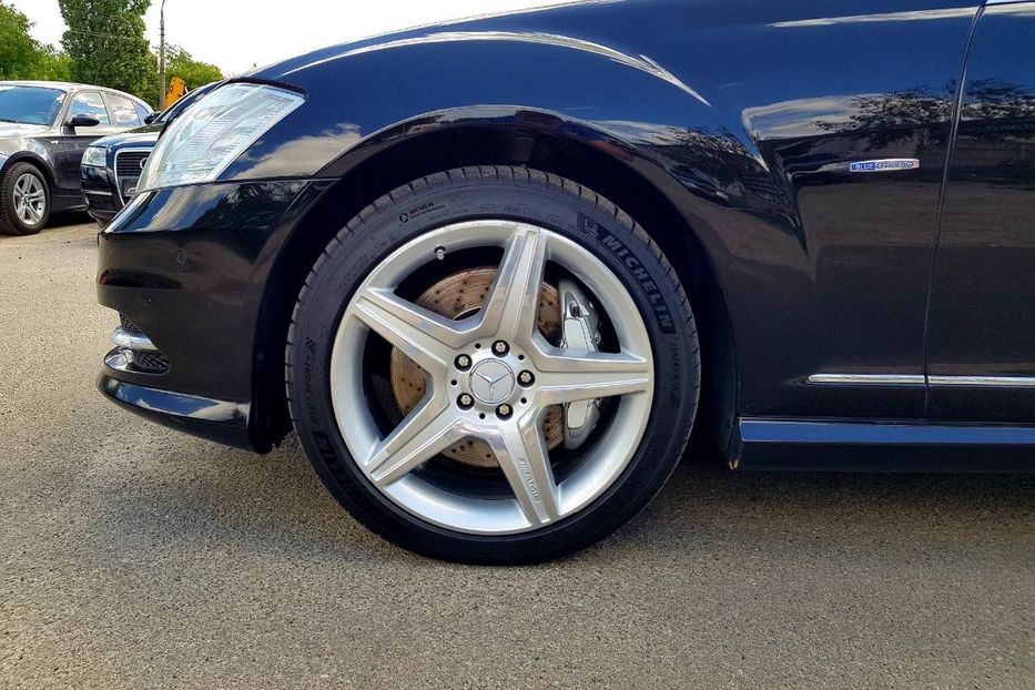 Продам Mercedes-Benz S-Class S500 4Matic 2011 года в Киеве