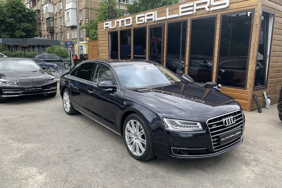 Продам Audi A8 Long. FULL 2015 года в Киеве