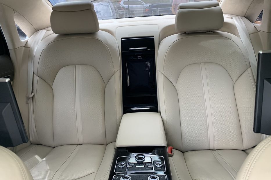 Продам Audi A8 Long. FULL 2015 года в Киеве