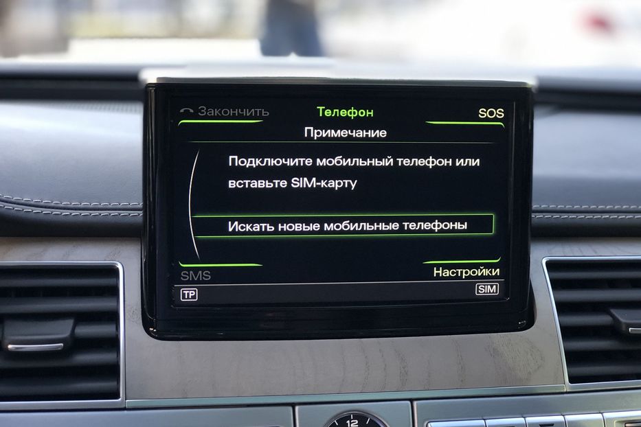 Продам Audi A8 4.0 TFSI  2013 года в Киеве