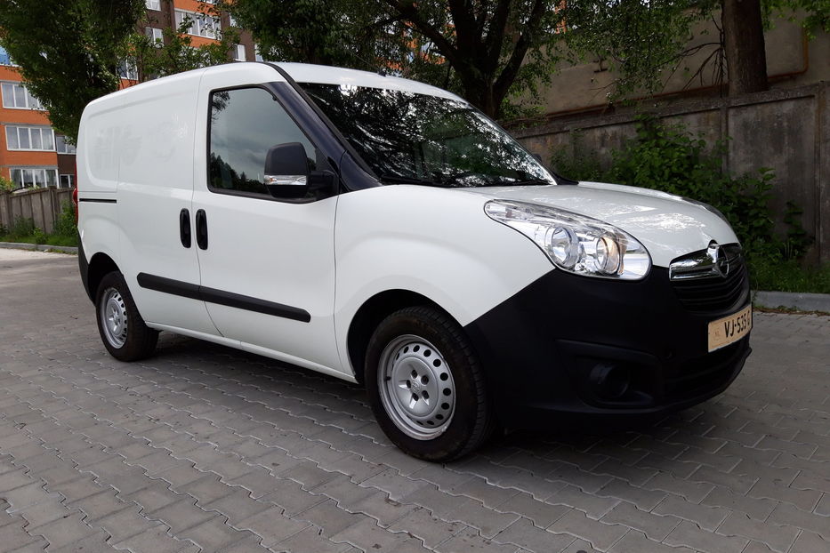 Продам Opel Combo груз. 66kw A/C 2014 года в Тернополе