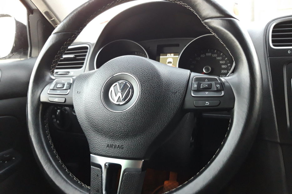 Продам Volkswagen Golf  VI match full top 2012 года в Тернополе