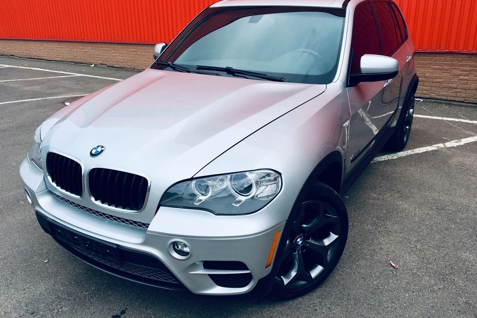 Продам BMW X5 LUX REISTAILING 2013 года в Одессе