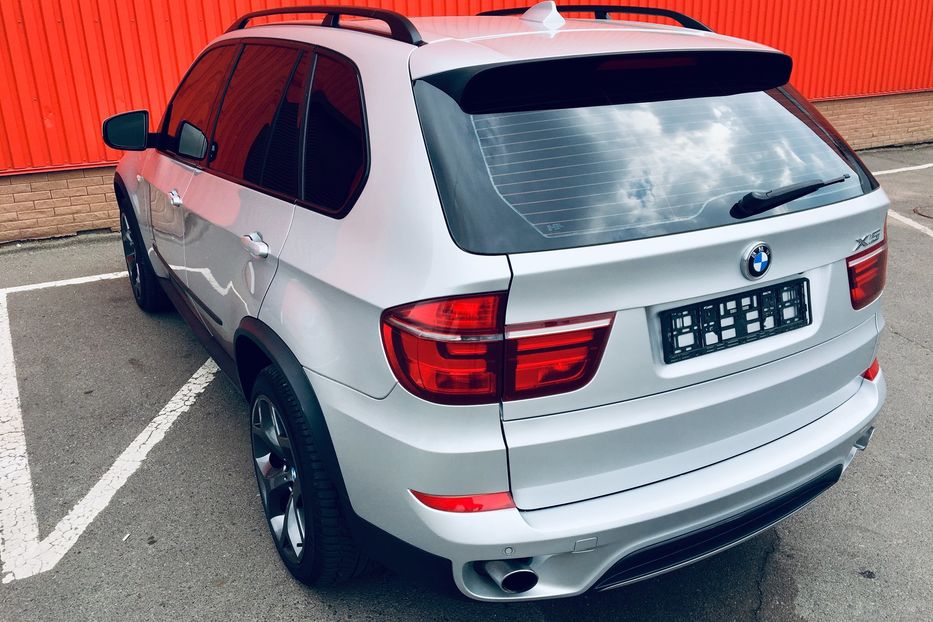 Продам BMW X5 LUX REISTAILING 2013 года в Одессе