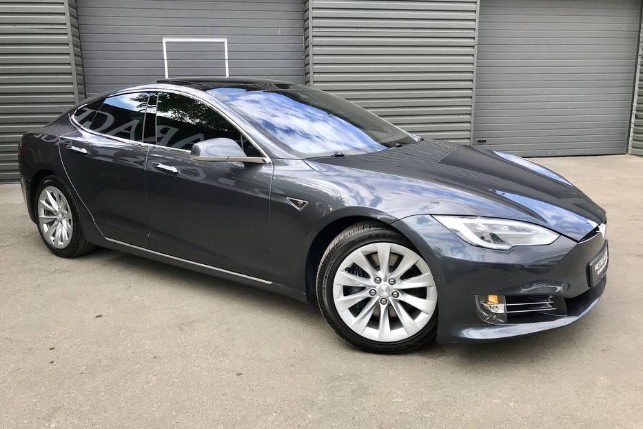 Продам Tesla Model S 75 2016 года в Киеве