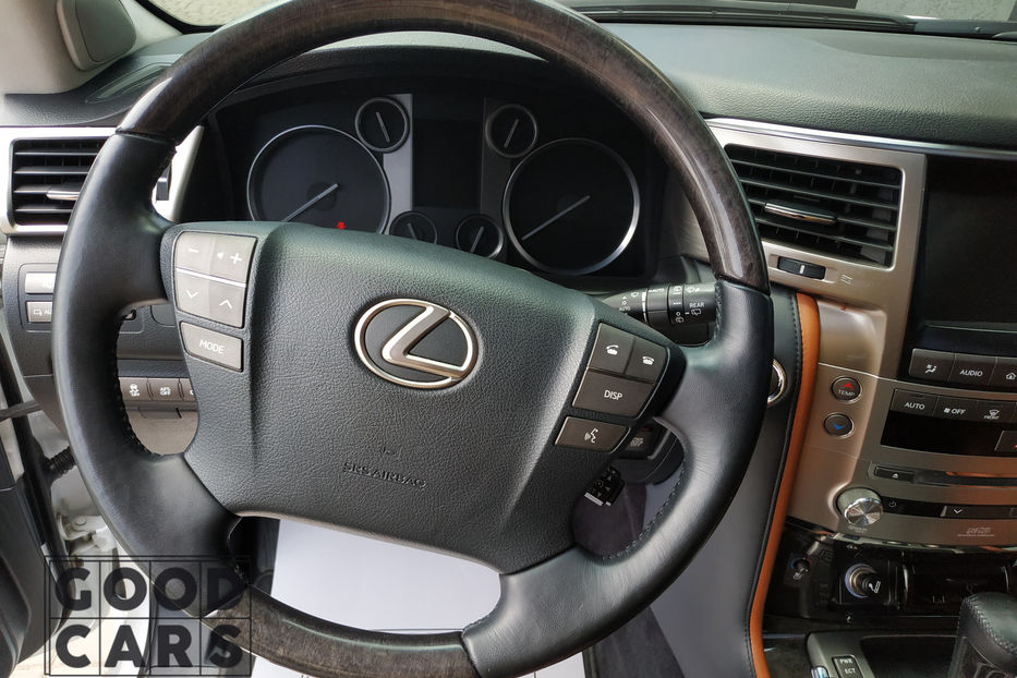 Продам Lexus LX 570 2013 года в Одессе