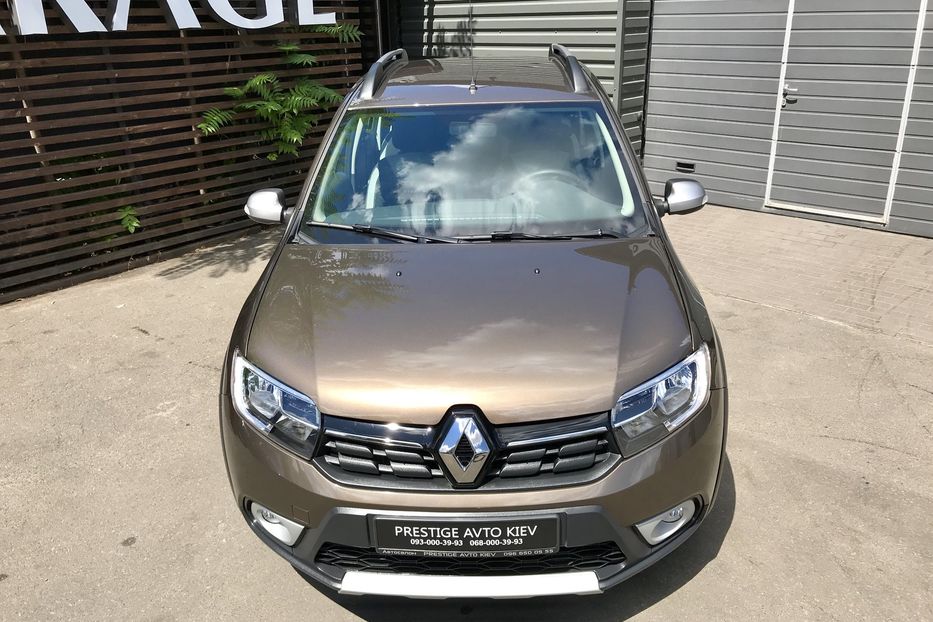 Продам Renault Sandero StepWay ZEN 2018 года в Киеве