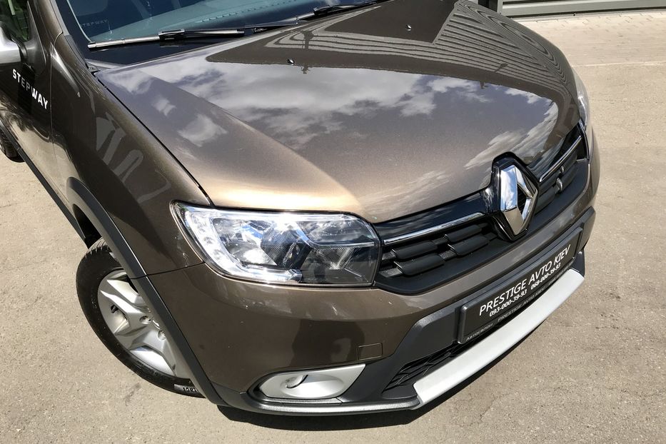 Продам Renault Sandero StepWay ZEN 2018 года в Киеве