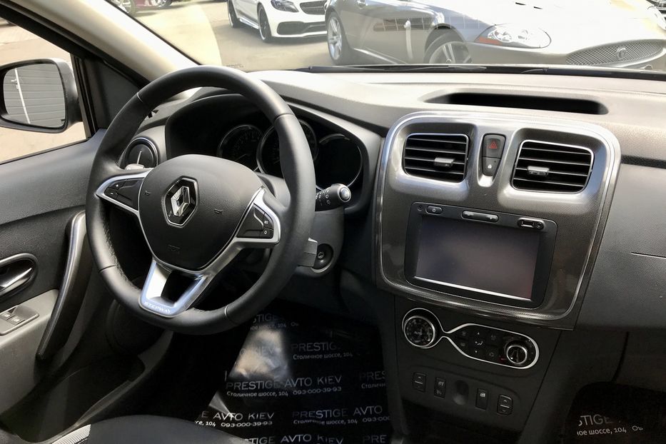 Продам Renault Sandero StepWay ZEN 2018 года в Киеве