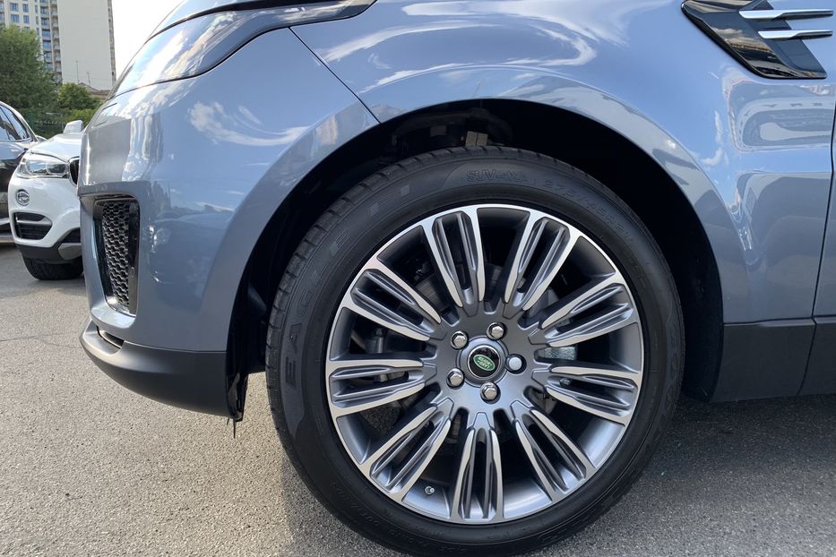 Продам Land Rover Range Rover Sport SE 2019 года в Киеве