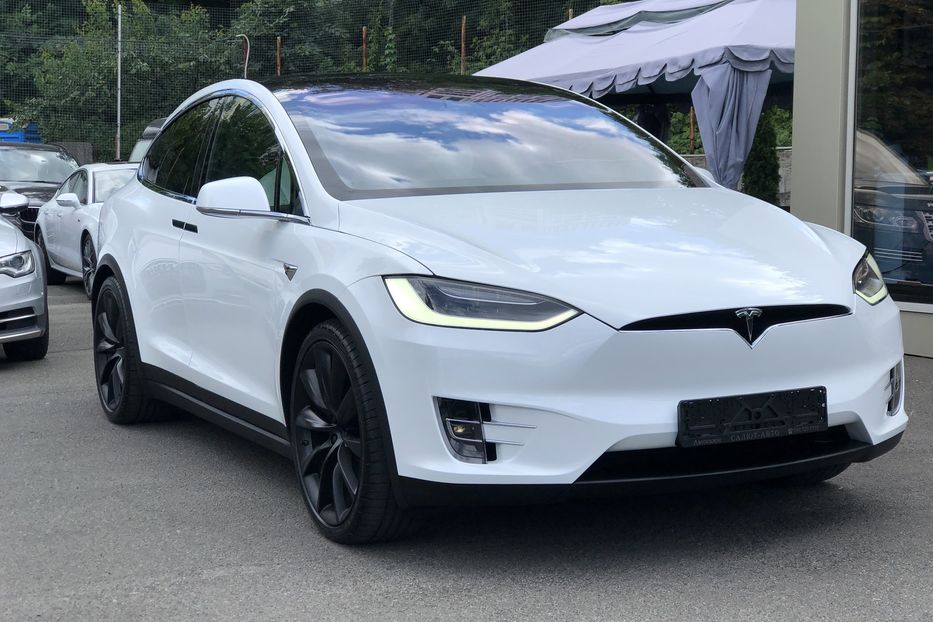 Продам Tesla Model X 100D 2019 года в Киеве