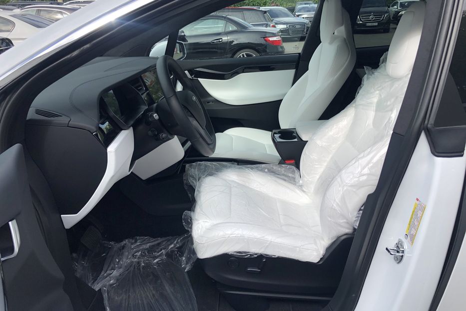 Продам Tesla Model X 100D 2019 года в Киеве