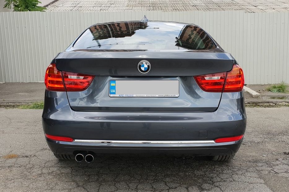 Продам BMW 325 GT 2014 года в Киеве