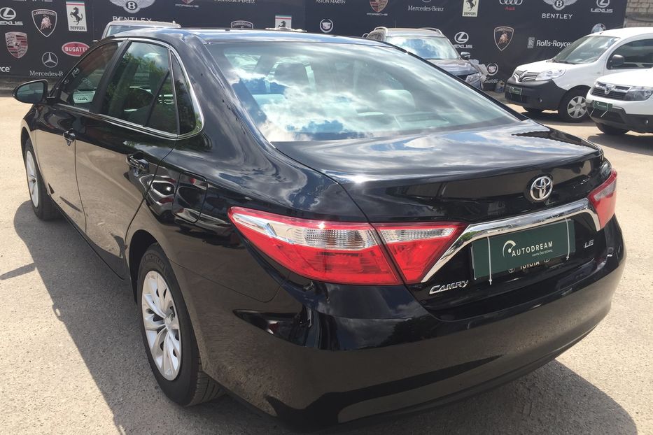 Продам Toyota Camry LE 2016 года в Одессе