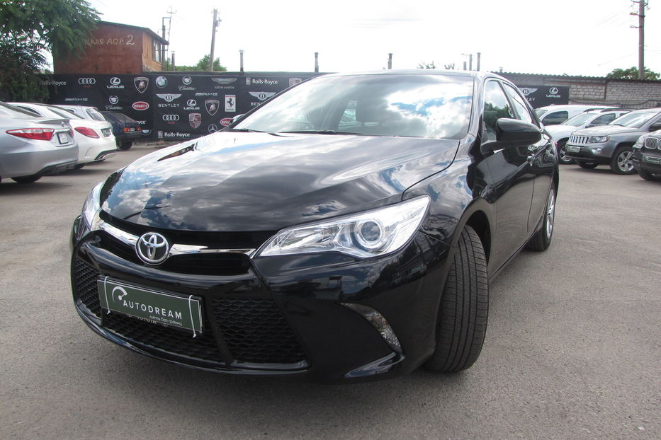 Продам Toyota Camry LE 2016 года в Одессе