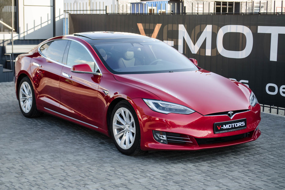 Продам Tesla Model S 75D 2017 года в Киеве