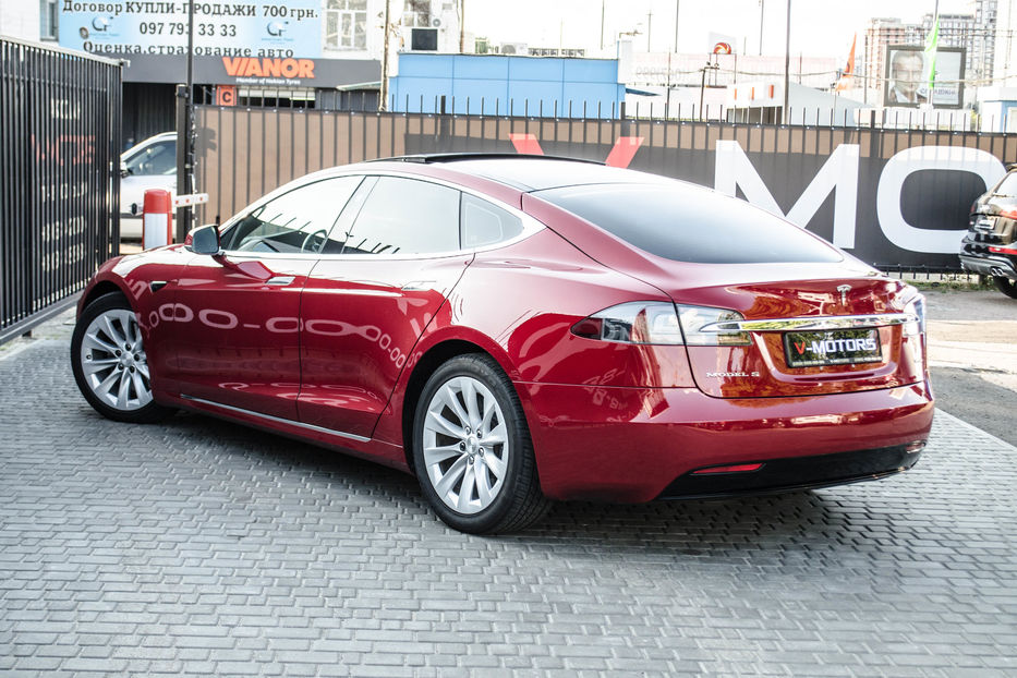 Продам Tesla Model S 75D 2017 года в Киеве