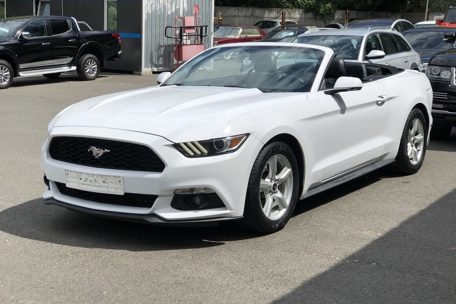 Продам Ford Mustang 2016 года в Киеве