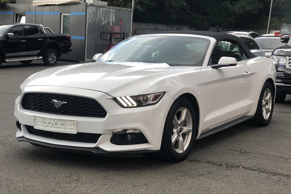 Продам Ford Mustang 2016 года в Киеве