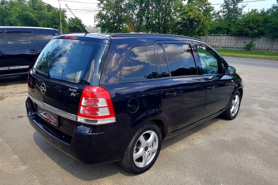 Продам Opel Zafira 2009 года в Киеве