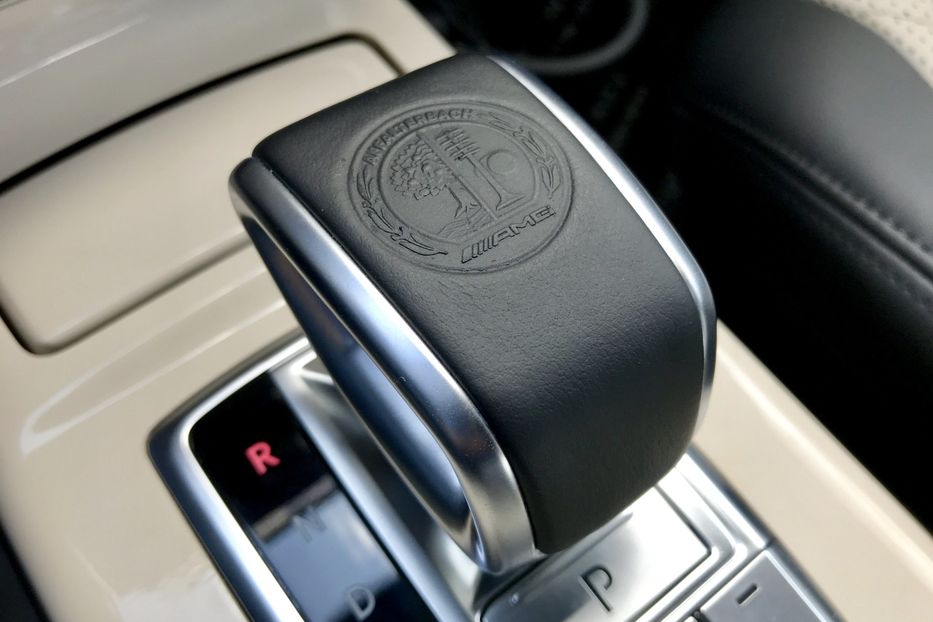 Продам Mercedes-Benz G-Class 63 AMG Designo Официальный 2013 года в Киеве