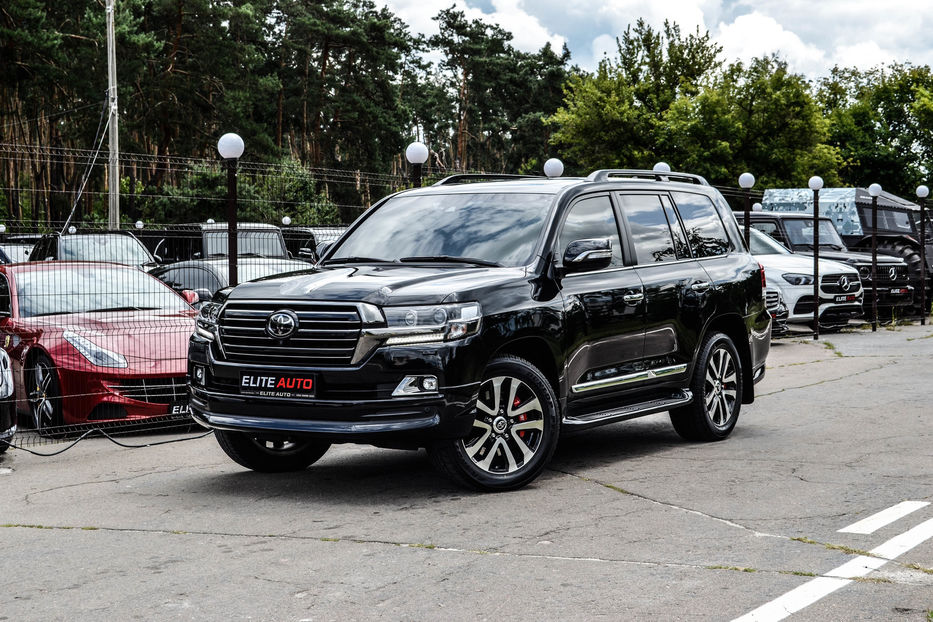 Продам Toyota Land Cruiser 200 Excalibur 2018 года в Киеве