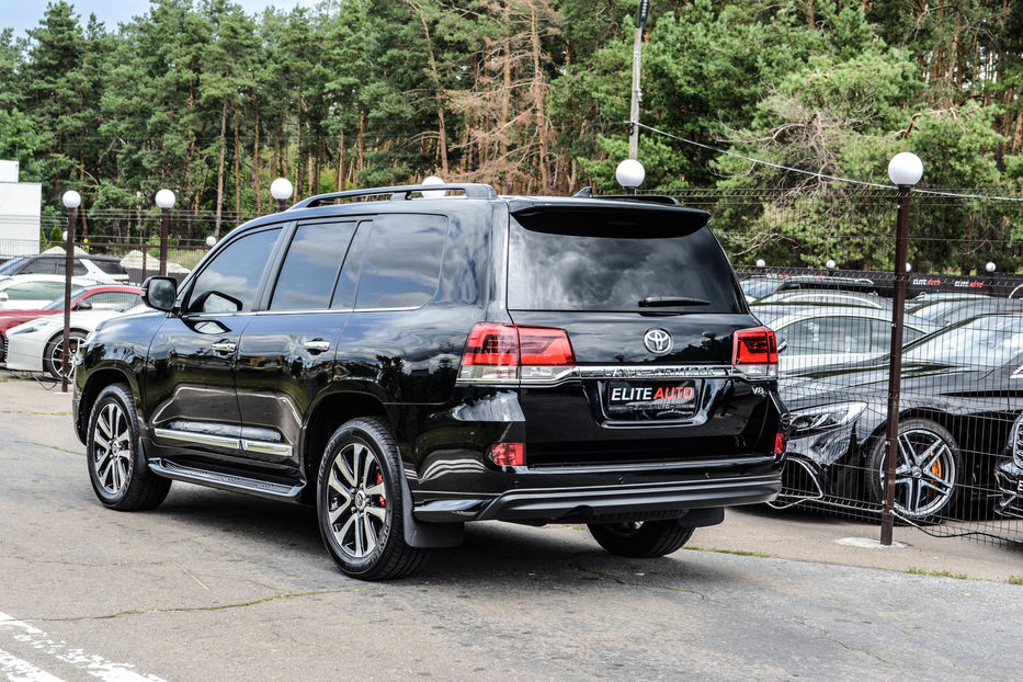 Продам Toyota Land Cruiser 200 Excalibur 2018 года в Киеве