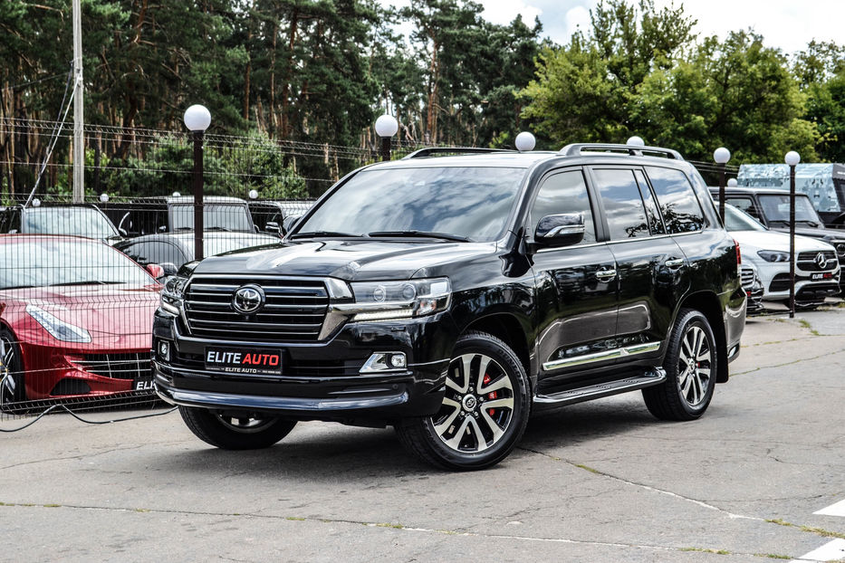 Продам Toyota Land Cruiser 200 Excalibur 2018 года в Киеве